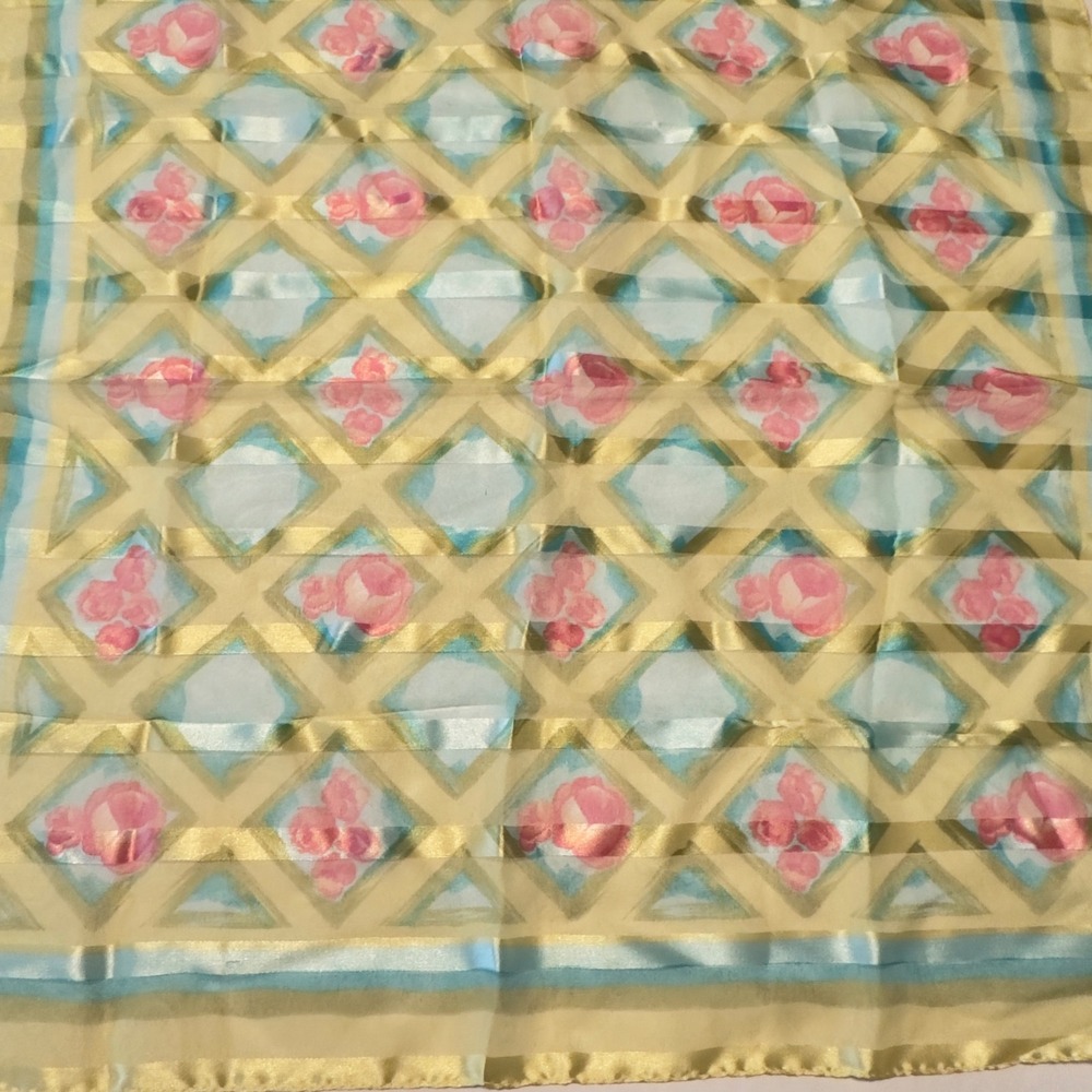 Jaclyn Smith Vintage Square Scarf Made in Italy Yellow Pink Floral Trellis 90s - Picture 3 of 7